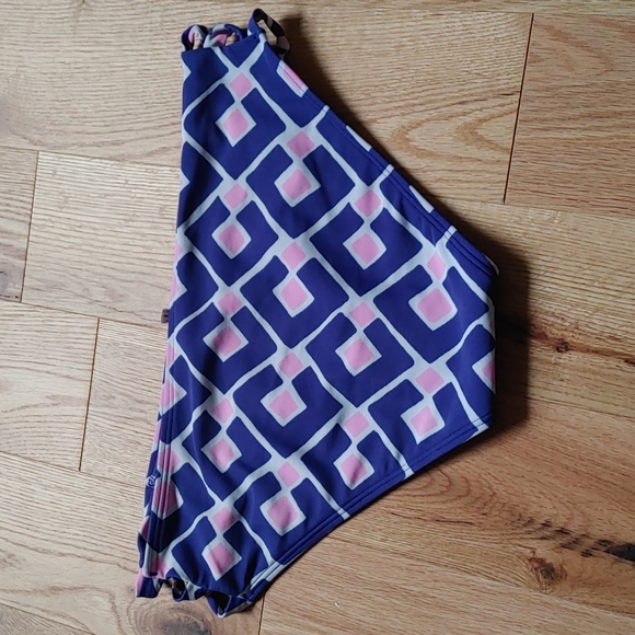 Aerie. Woman's bikini bottom. Medium. - Picture 3 of 5